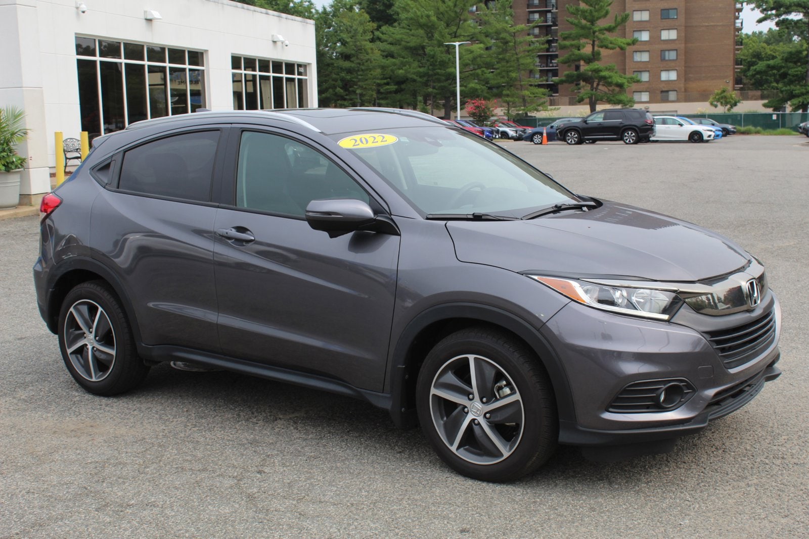 Used 2022 Honda HR-V EX with VIN 3CZRU5H5XNM735494 for sale in Alexandria, VA