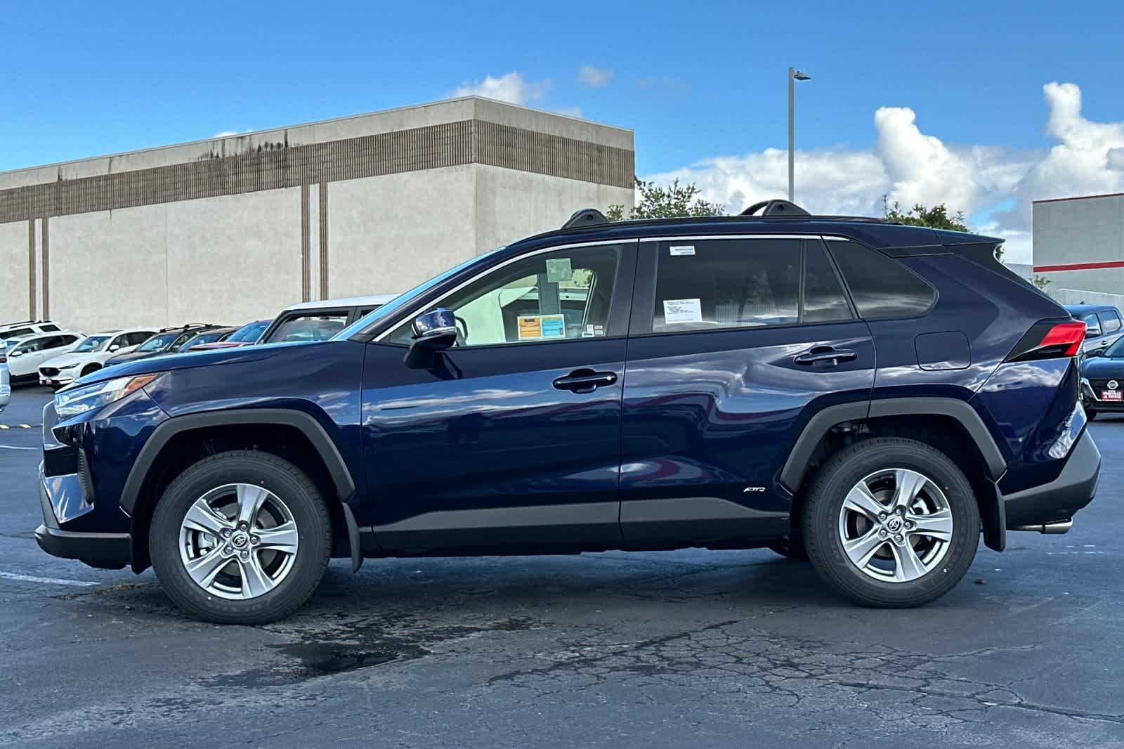 Thumbnail: 2025 Toyota RAV4 - 5