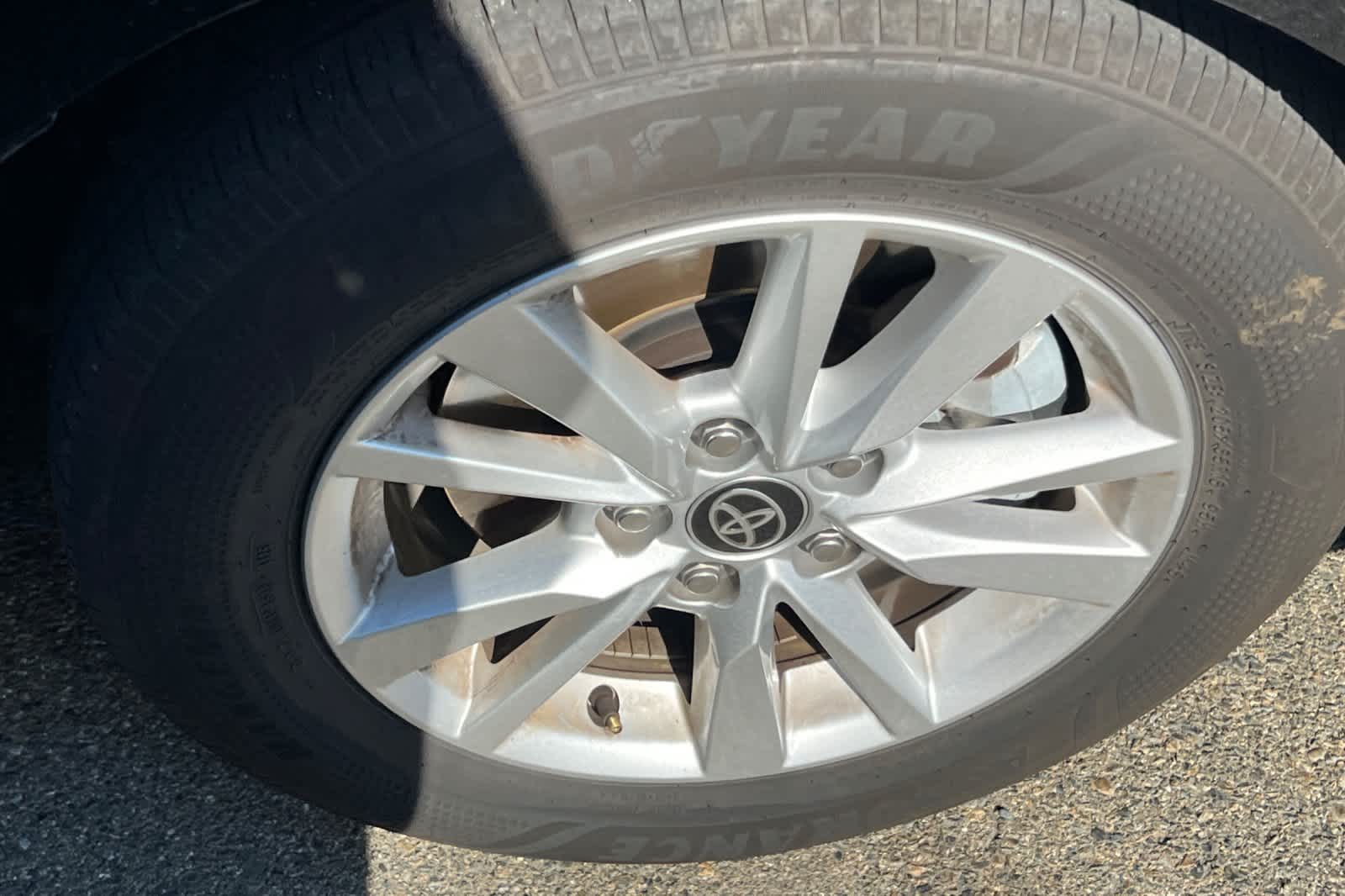 Thumbnail: 2025 Toyota Camry - 12