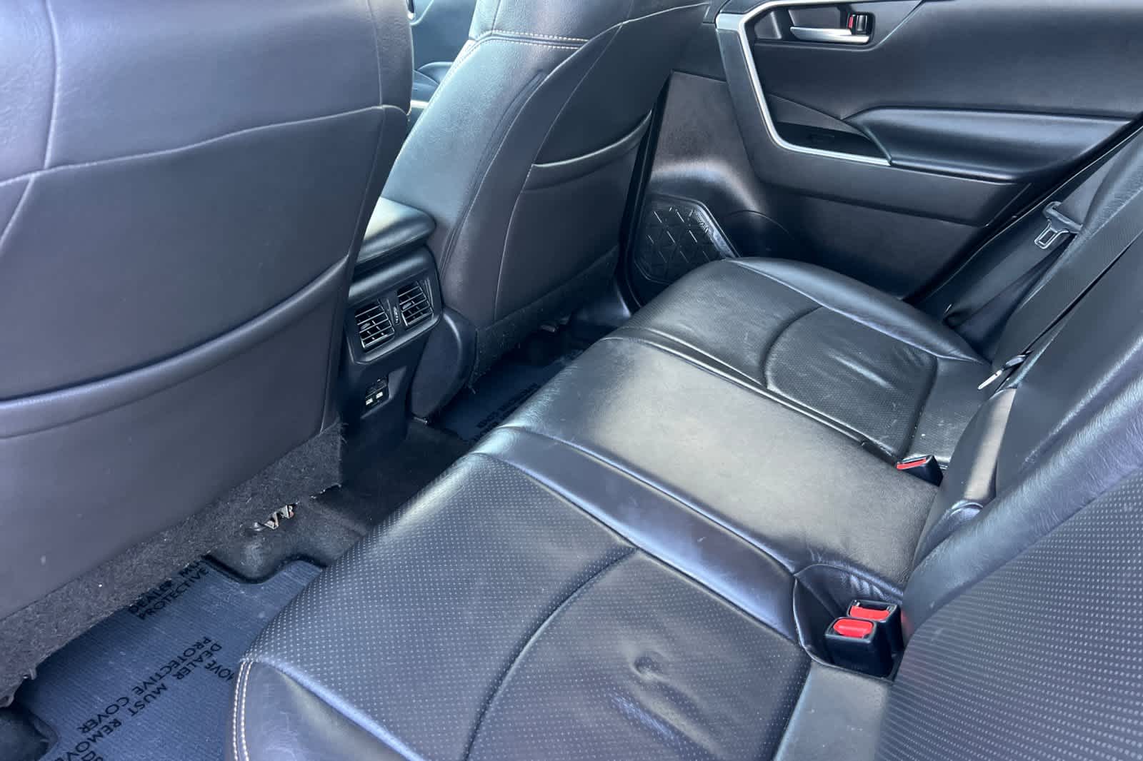 Thumbnail: 2021 Toyota RAV4 - 4