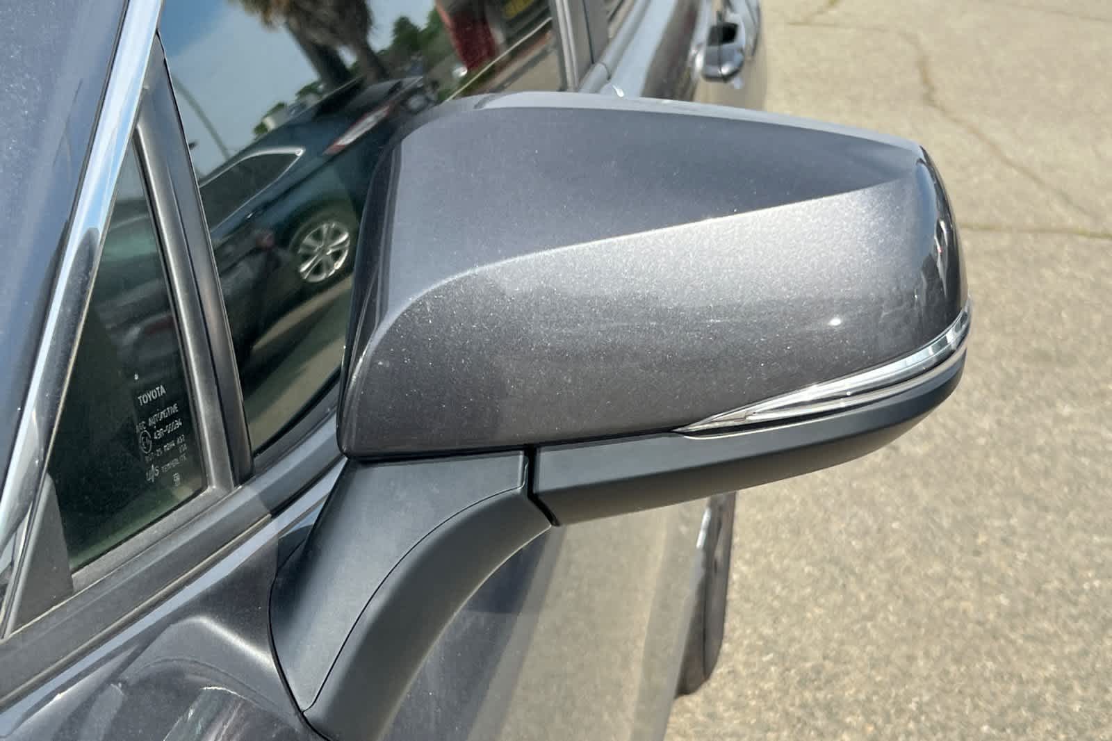 Thumbnail: 2024 Toyota RAV4 - 9