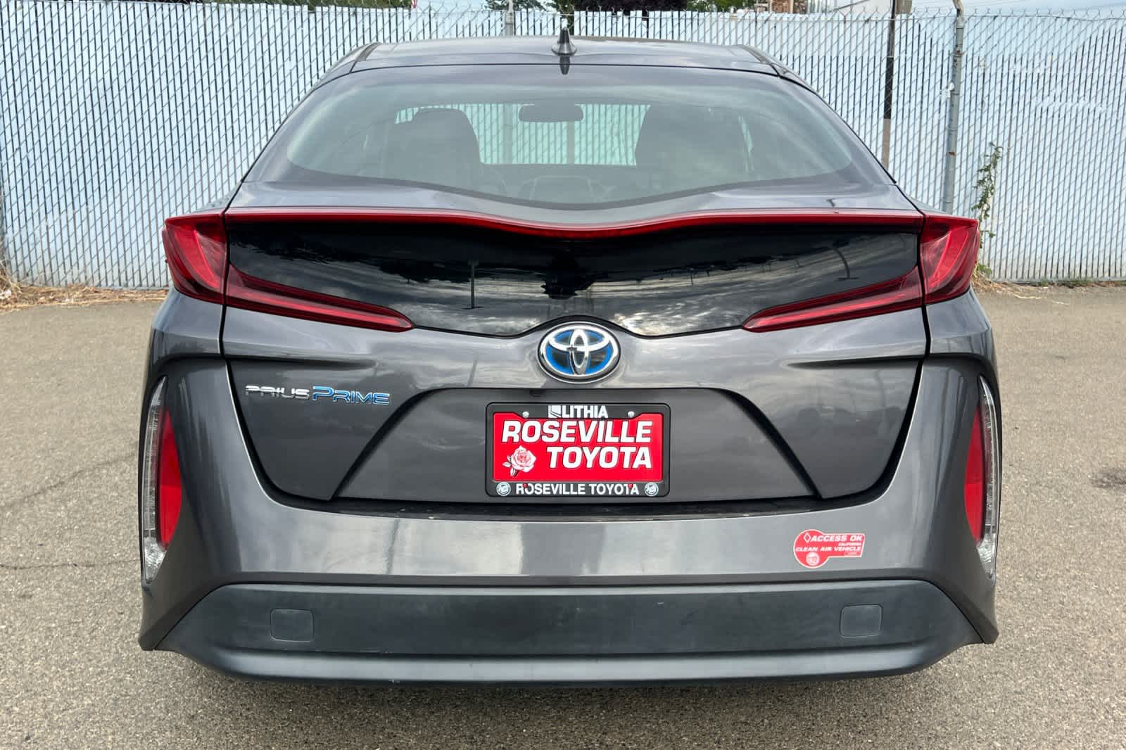 Thumbnail: 2017 Toyota Prius Prime - 5