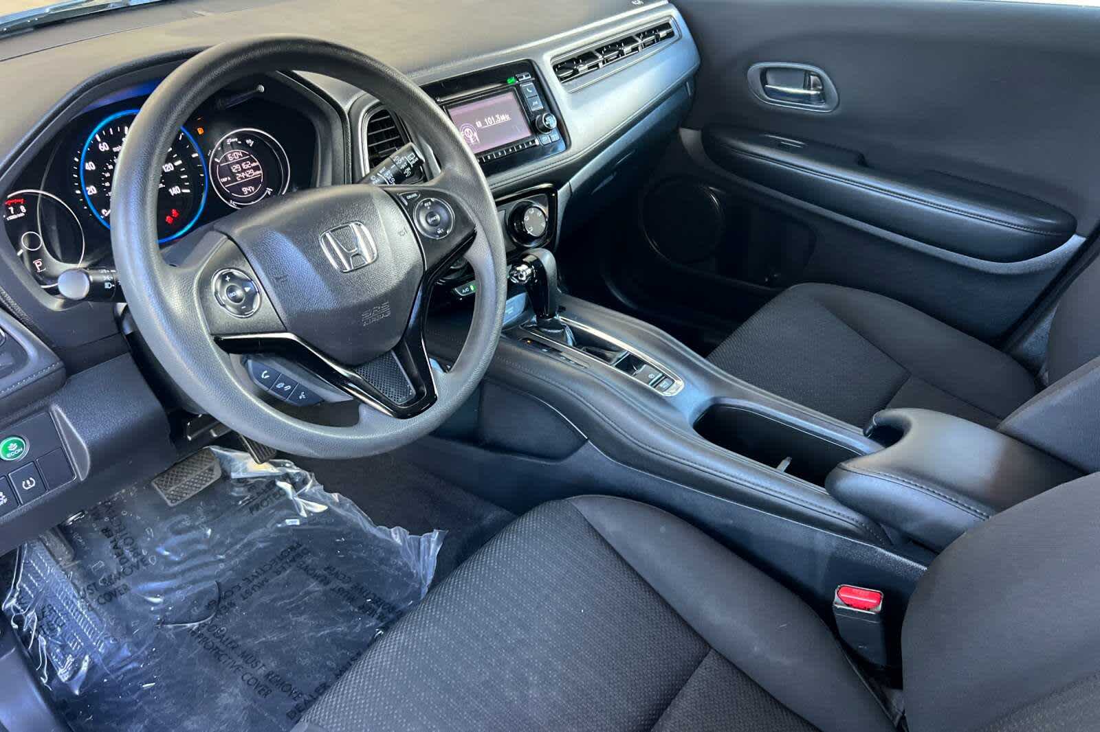 Thumbnail: 2018 Honda HR-V - 11