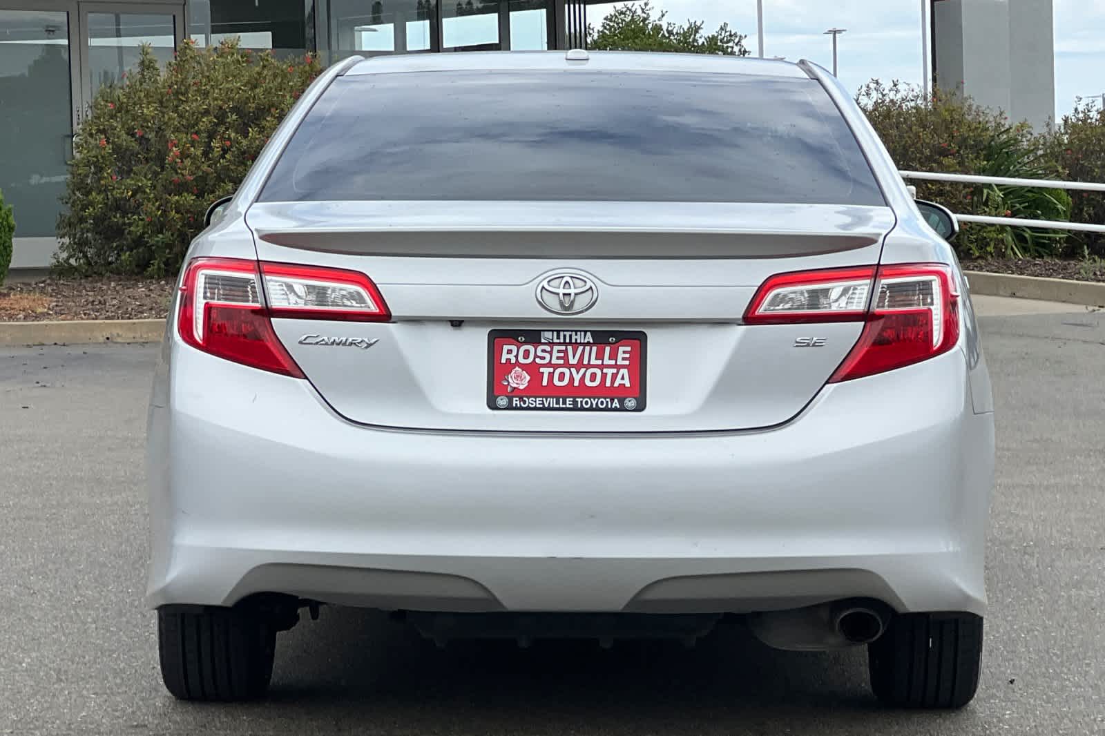 Thumbnail: 2013 Toyota Camry - 8