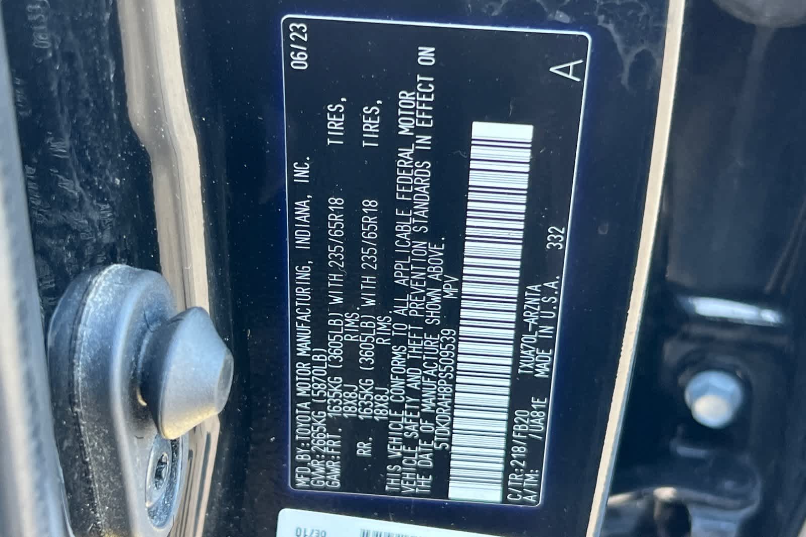 Thumbnail: 2023 Toyota Highlander - 34