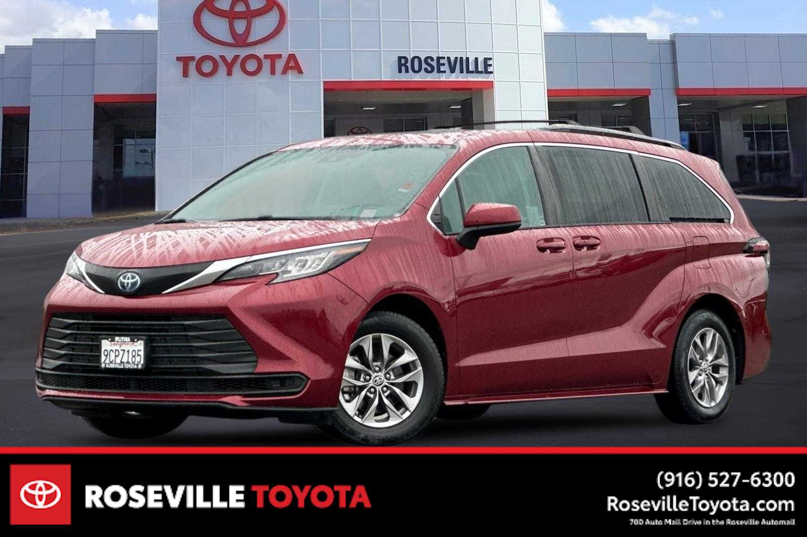 Thumbnail: 2022 Toyota Sienna - 1