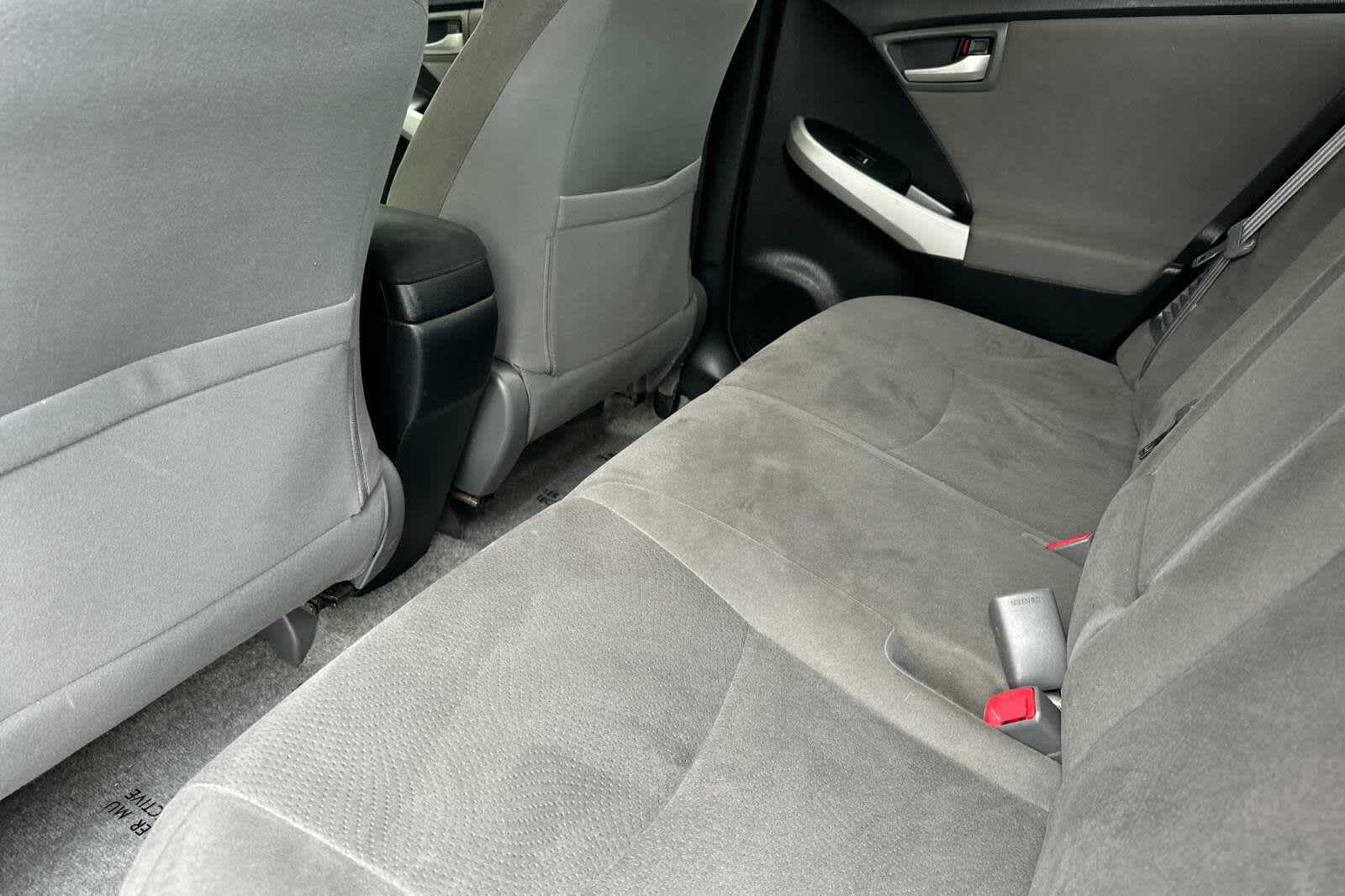 2012 Toyota Prius Three 4