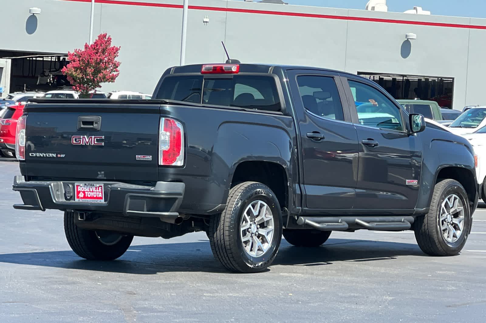 Thumbnail: 2018 GMC Canyon - 2