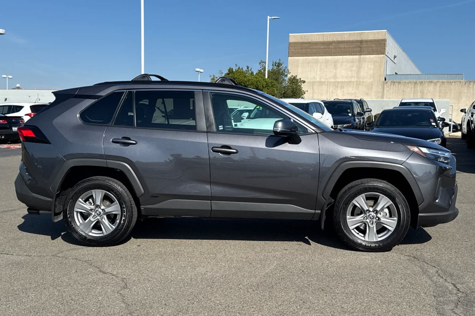 Thumbnail: 2024 Toyota RAV4 - 6