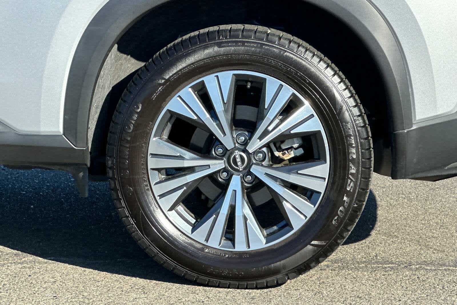 Thumbnail: 2023 Nissan Rogue - 31