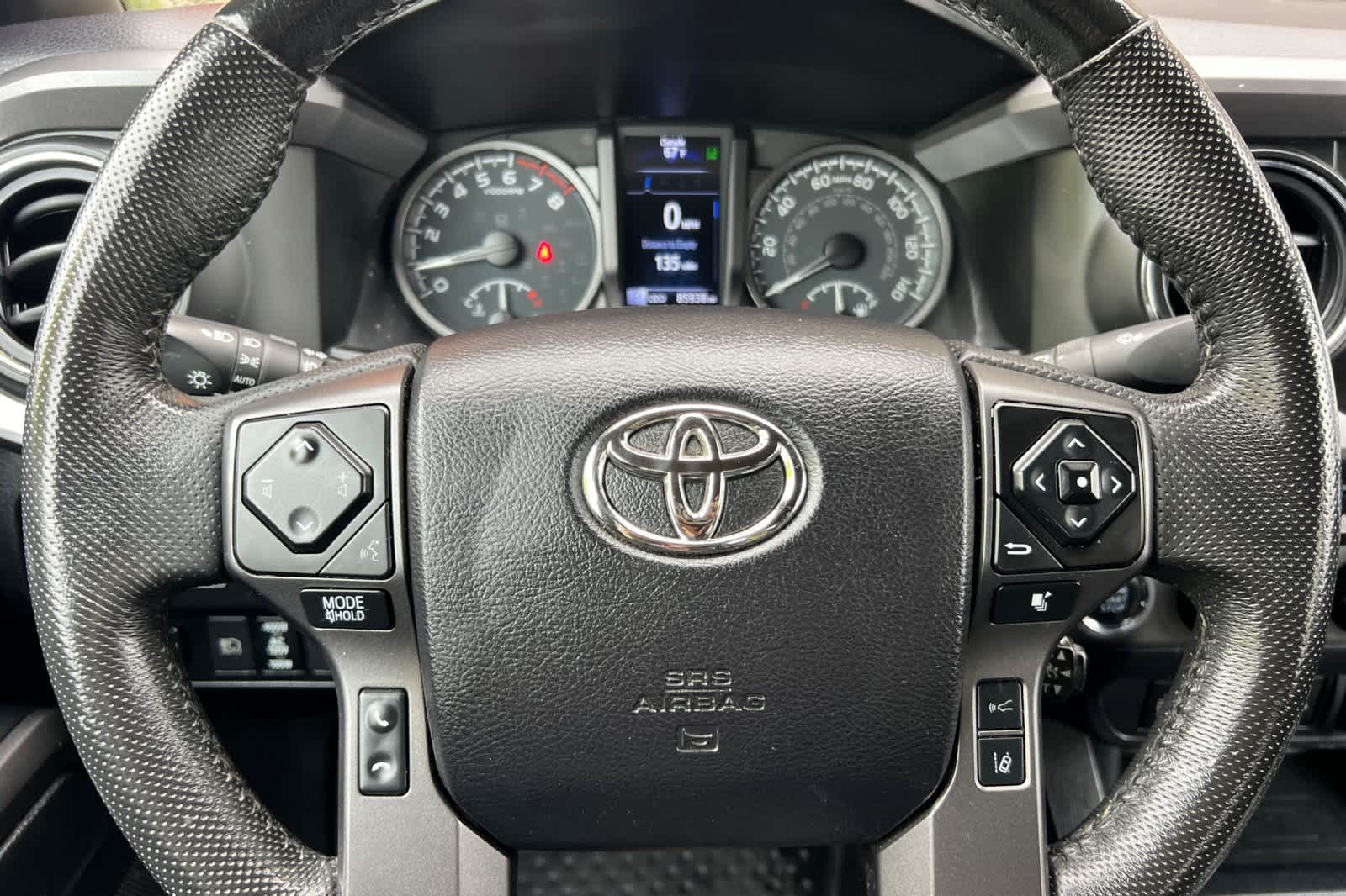 Thumbnail: 2022 Toyota Tacoma - 23