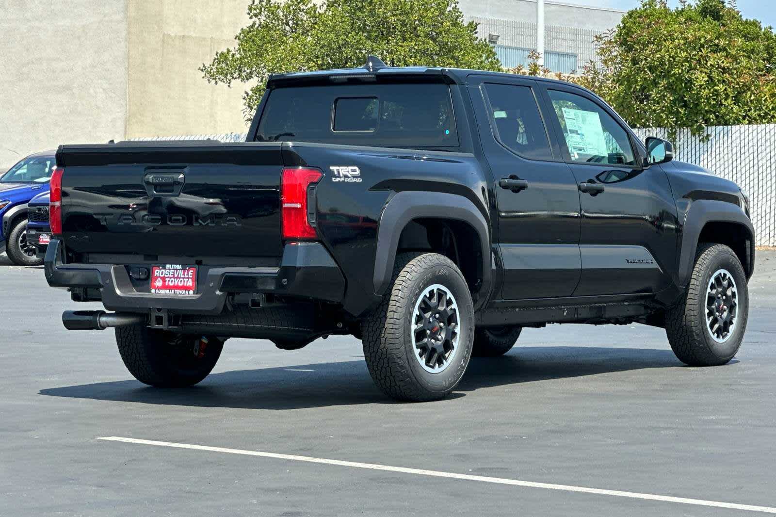 Thumbnail: 2025 Toyota Tacoma - 2
