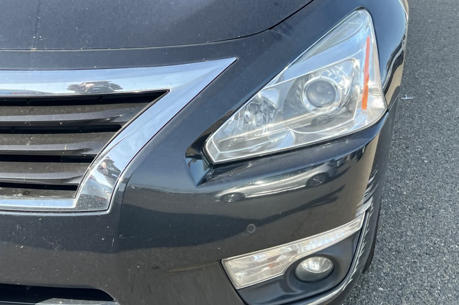 Thumbnail: 2015 Nissan Altima - 11