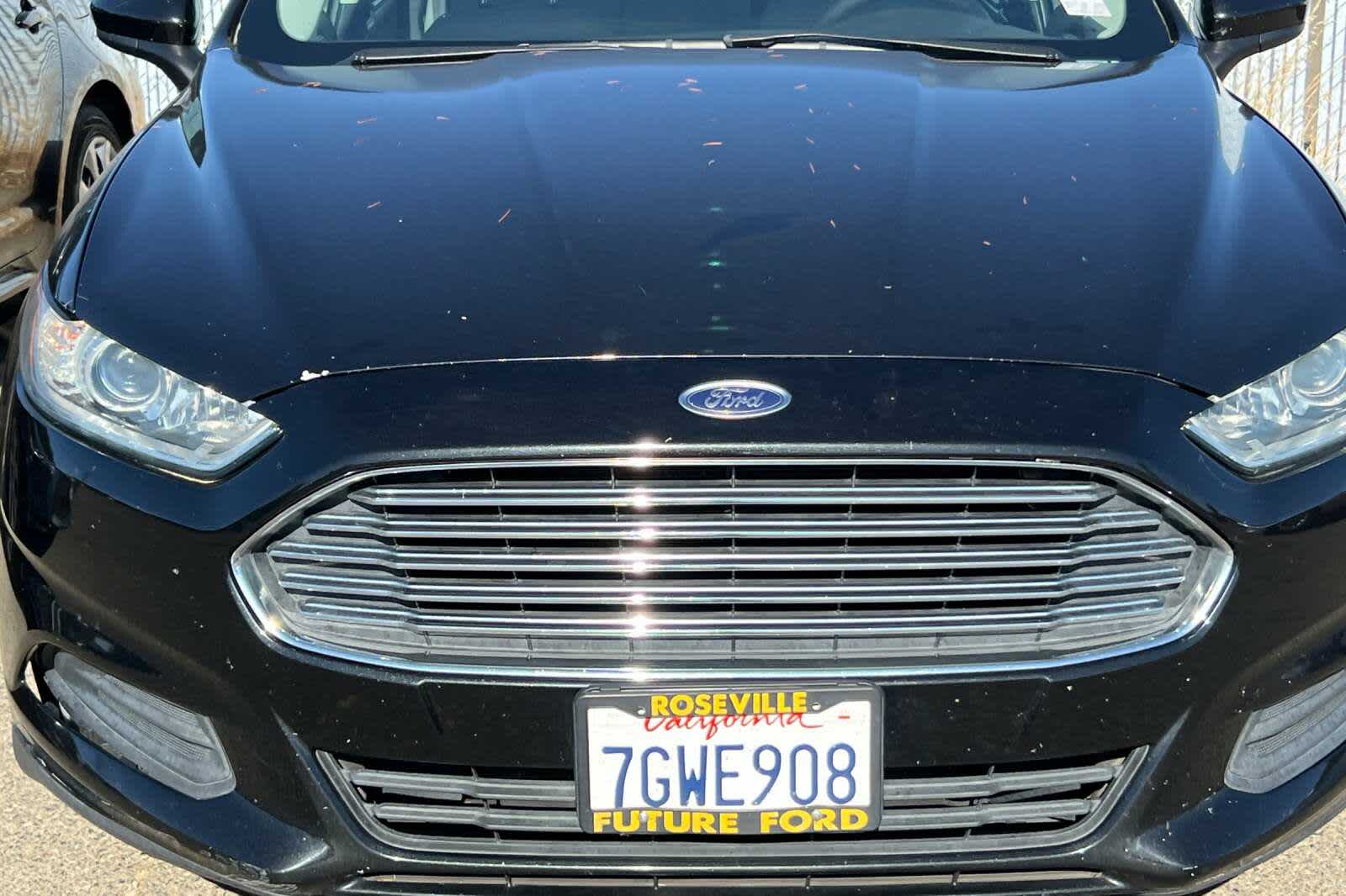 2015 Ford Fusion S 9