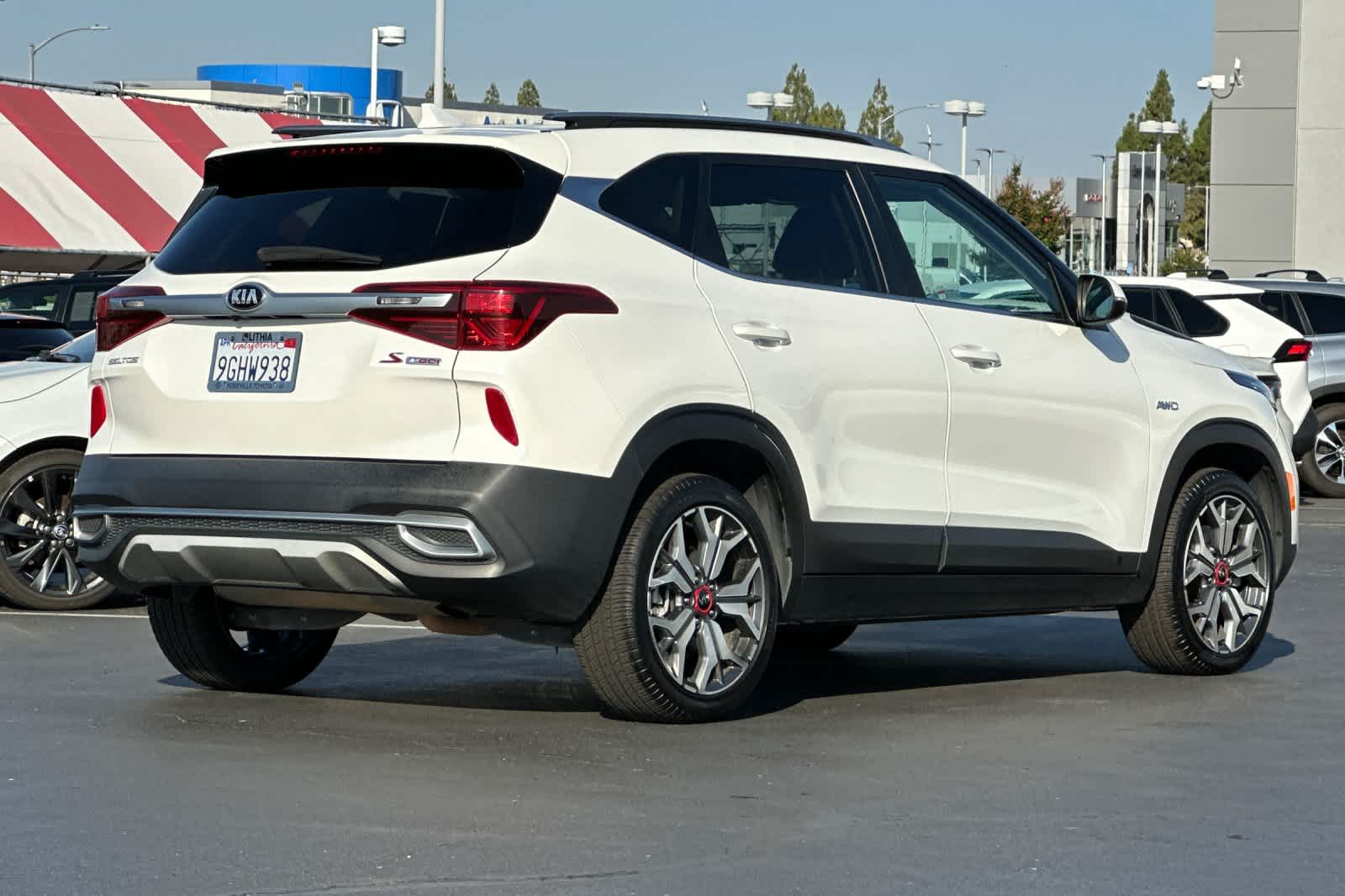 Thumbnail: 2021 Kia Seltos - 2