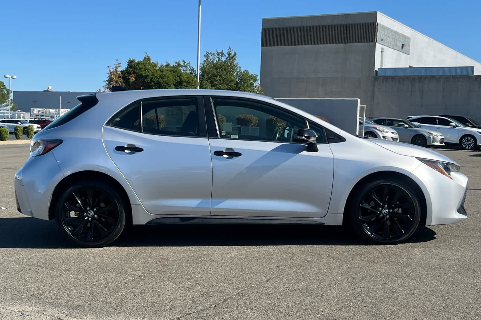 Thumbnail: 2021 Toyota Corolla - 6