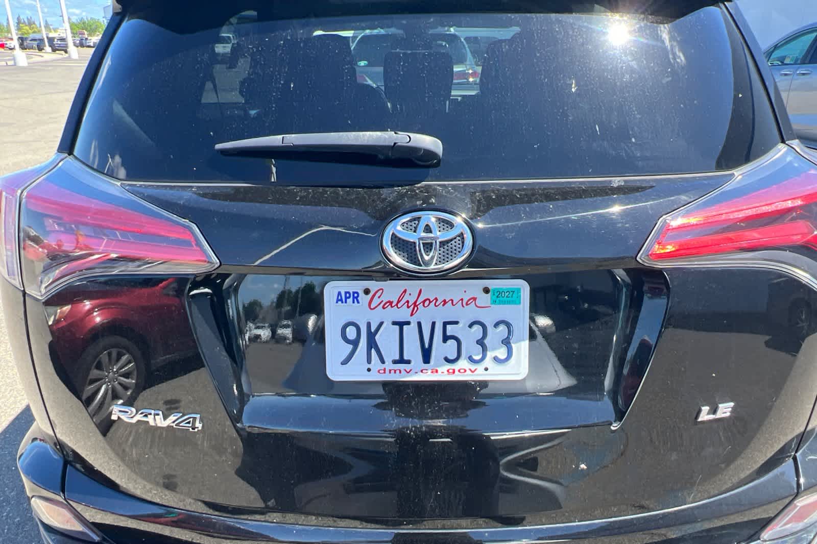 Thumbnail: 2017 Toyota RAV4 - 19