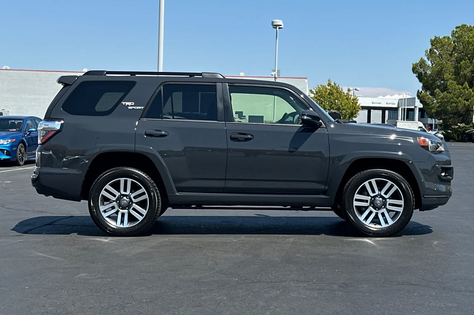 Thumbnail: 2024 Toyota 4Runner - 6
