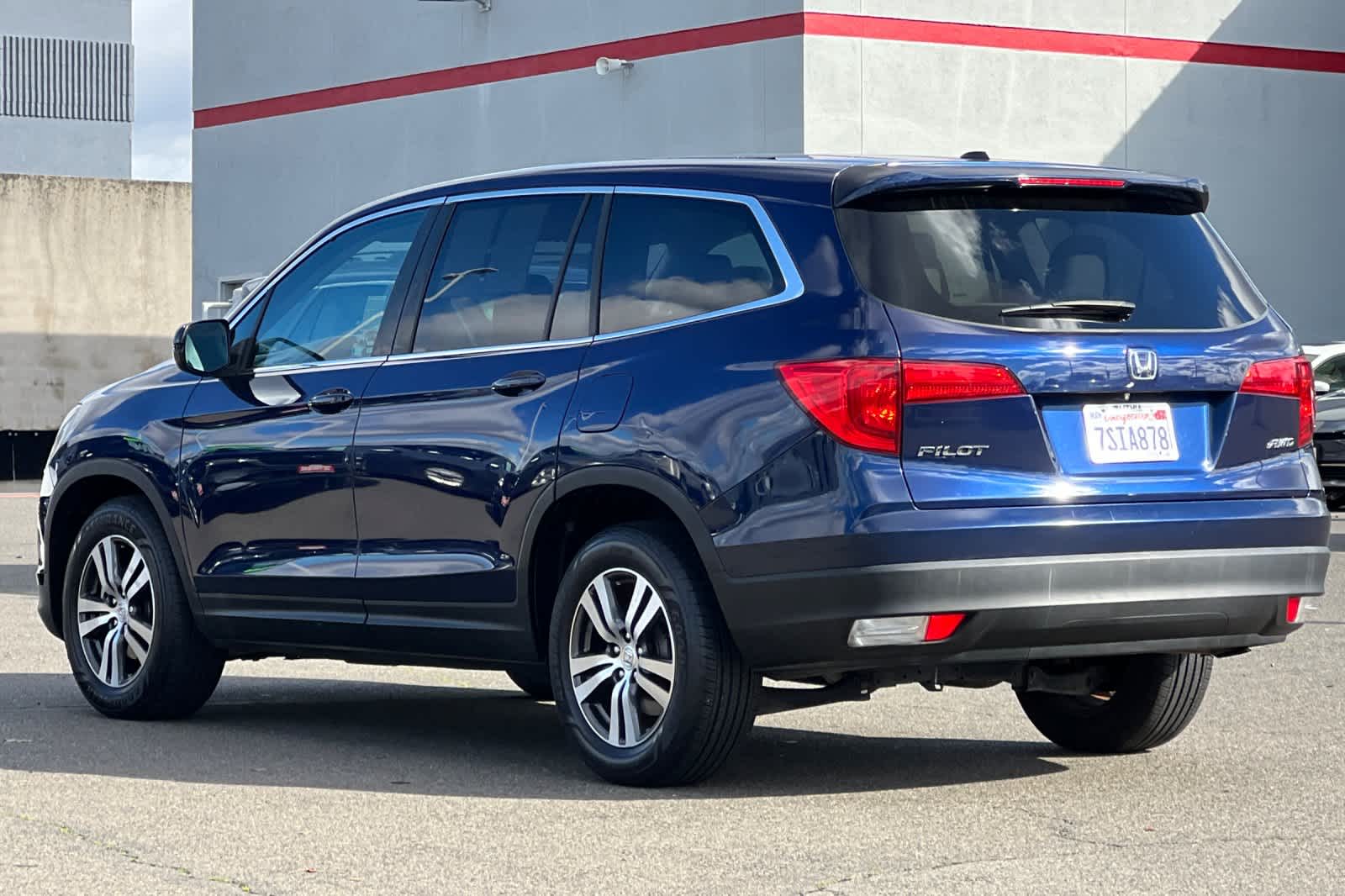 Thumbnail: 2016 Honda Pilot - 7