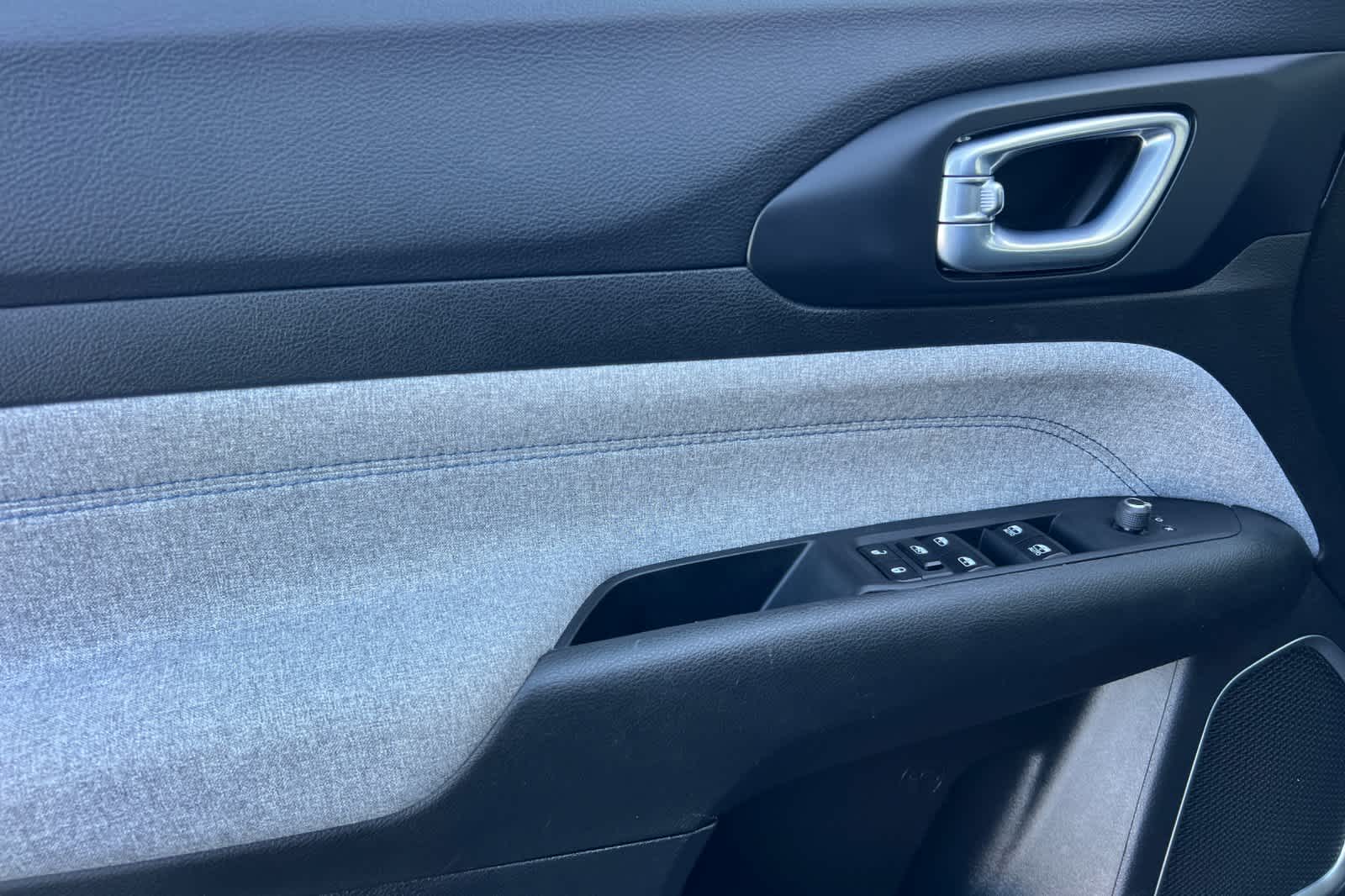 Thumbnail: 2024 Jeep Compass - 12