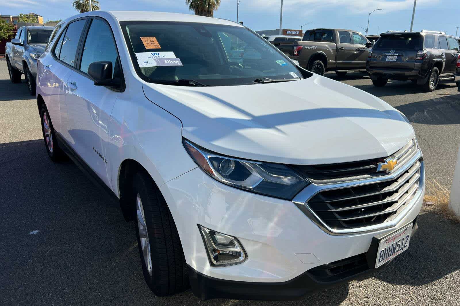 Thumbnail: 2020 Chevrolet Equinox - 3
