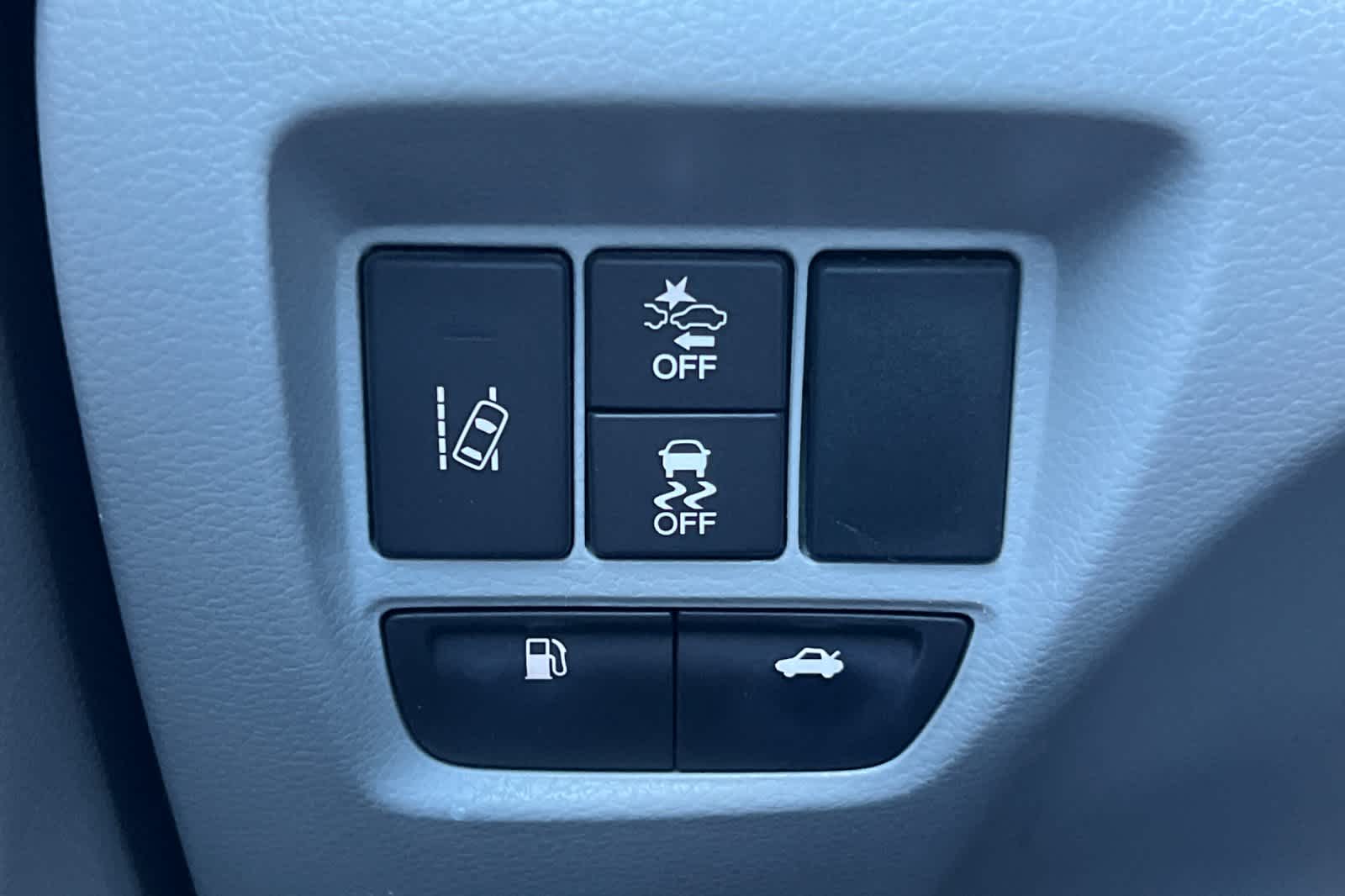 Thumbnail: 2018 Acura TLX - 30