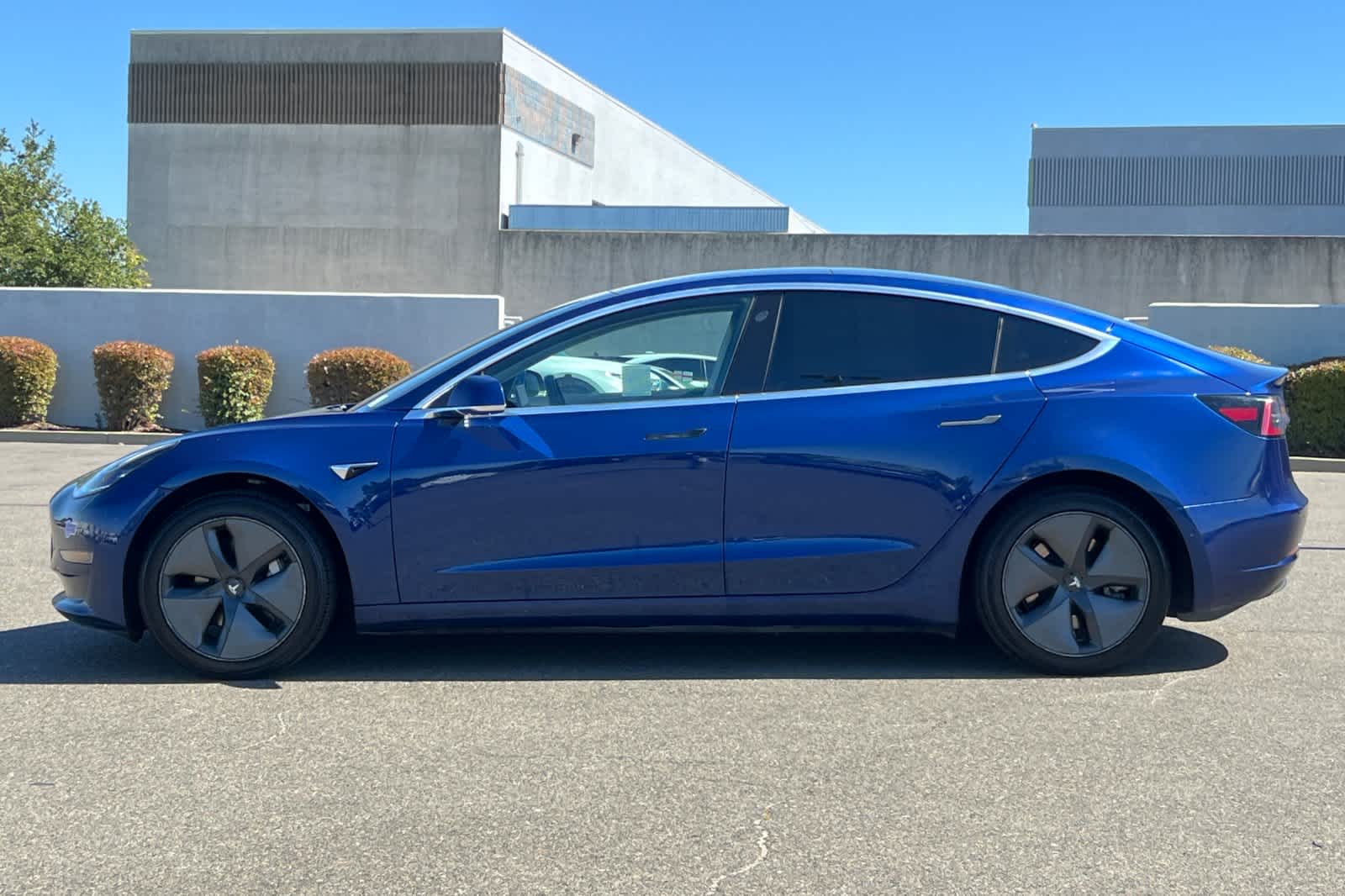 Thumbnail: 2019 Tesla Model 3 - 9