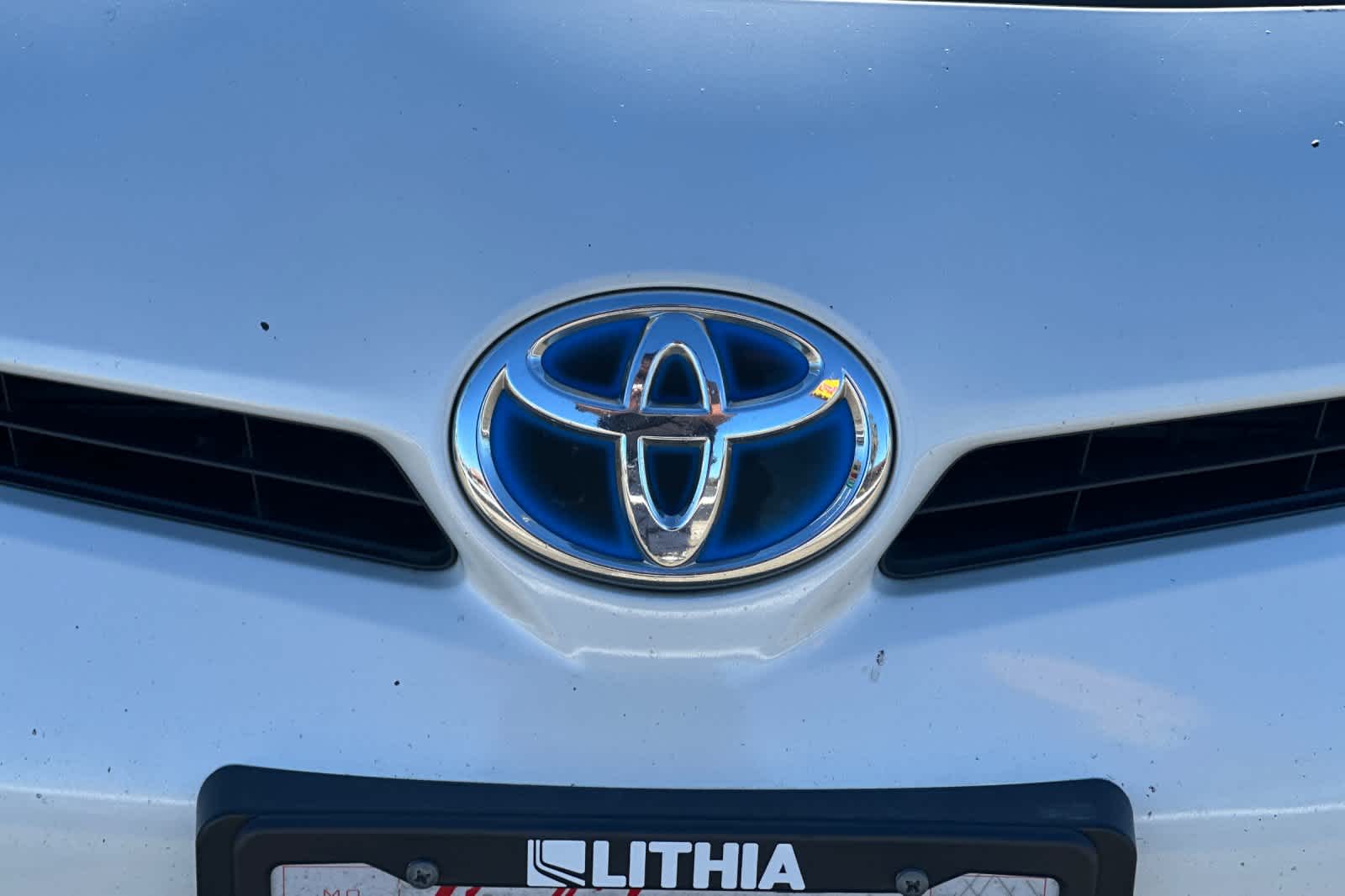 Thumbnail: 2015 Toyota Prius - 10