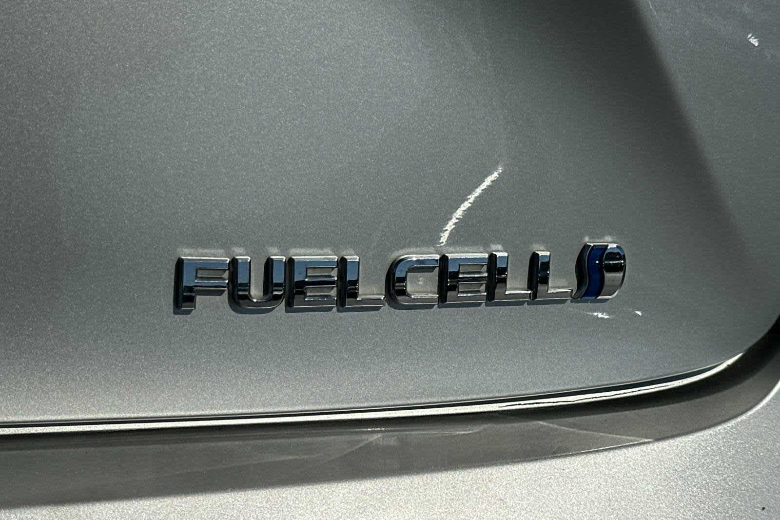 Thumbnail: 2017 Toyota Mirai - 31