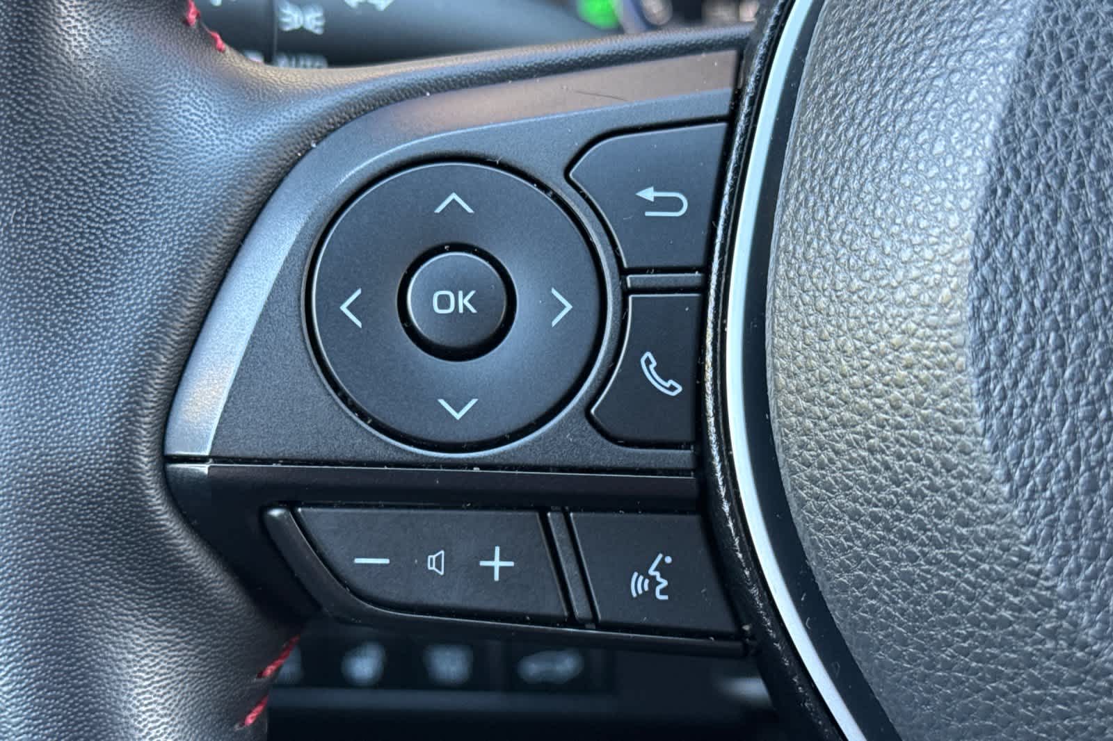 Thumbnail: 2024 Toyota RAV4 - 26