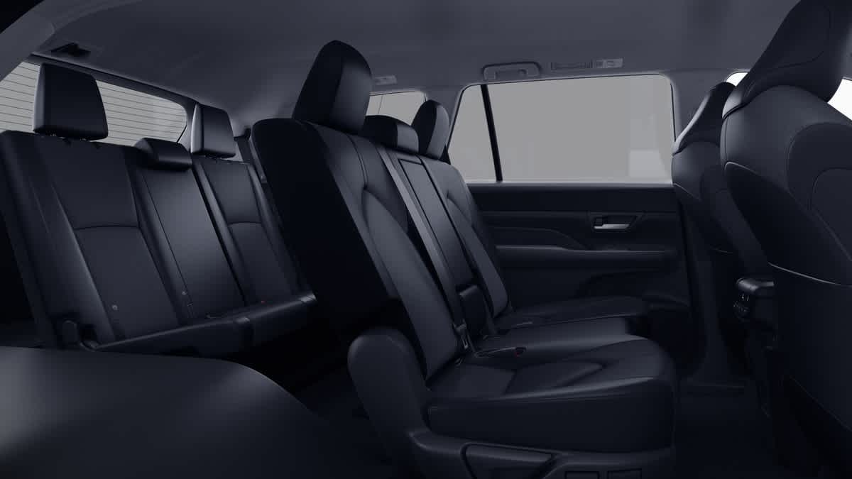 Thumbnail: 2026 Toyota Grand Highlander - 21