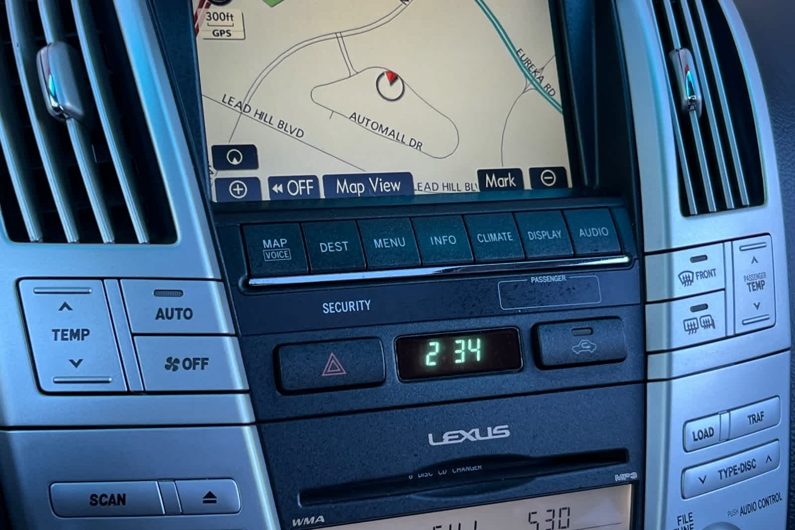 Thumbnail: 2009 Lexus RX - 23
