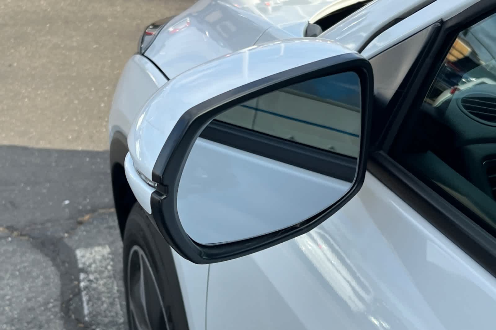 Thumbnail: 2022 Honda HR-V - 20