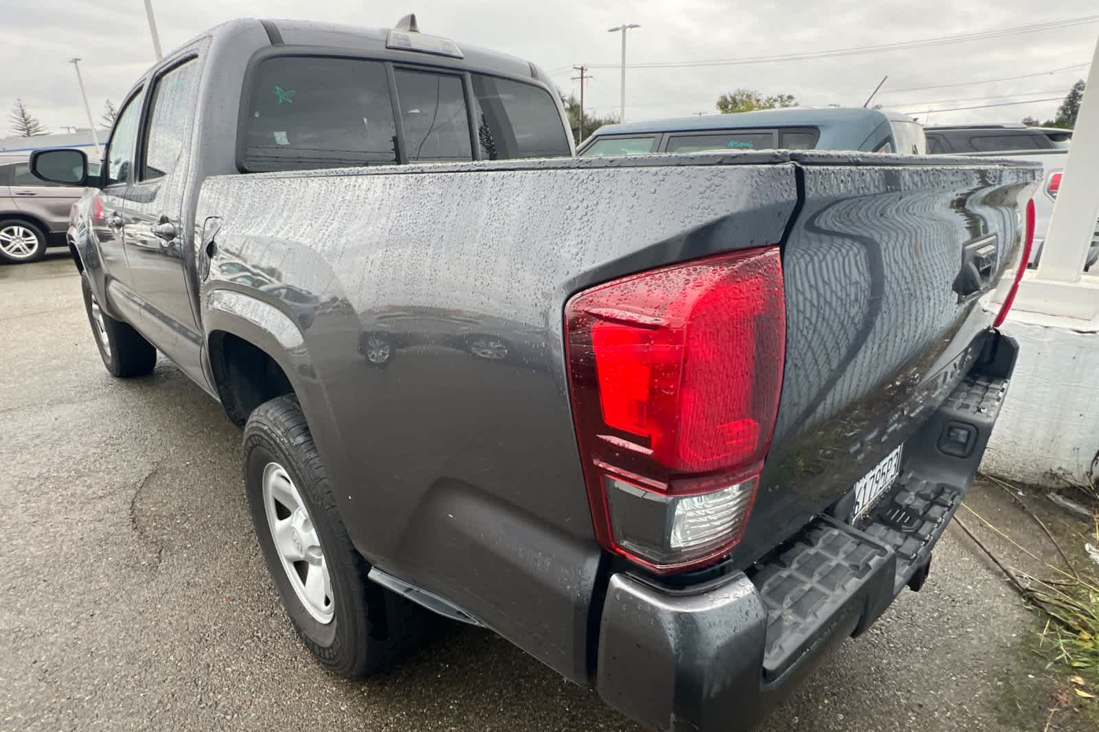 Thumbnail: 2022 Toyota Tacoma - 4