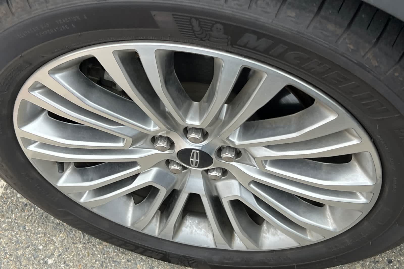 Thumbnail: 2018 Lincoln MKX - 22