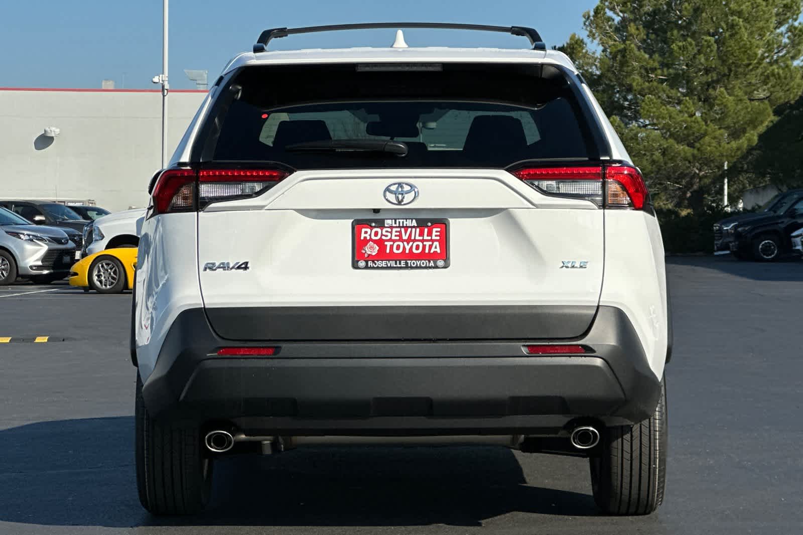 Thumbnail: 2025 Toyota RAV4 - 7