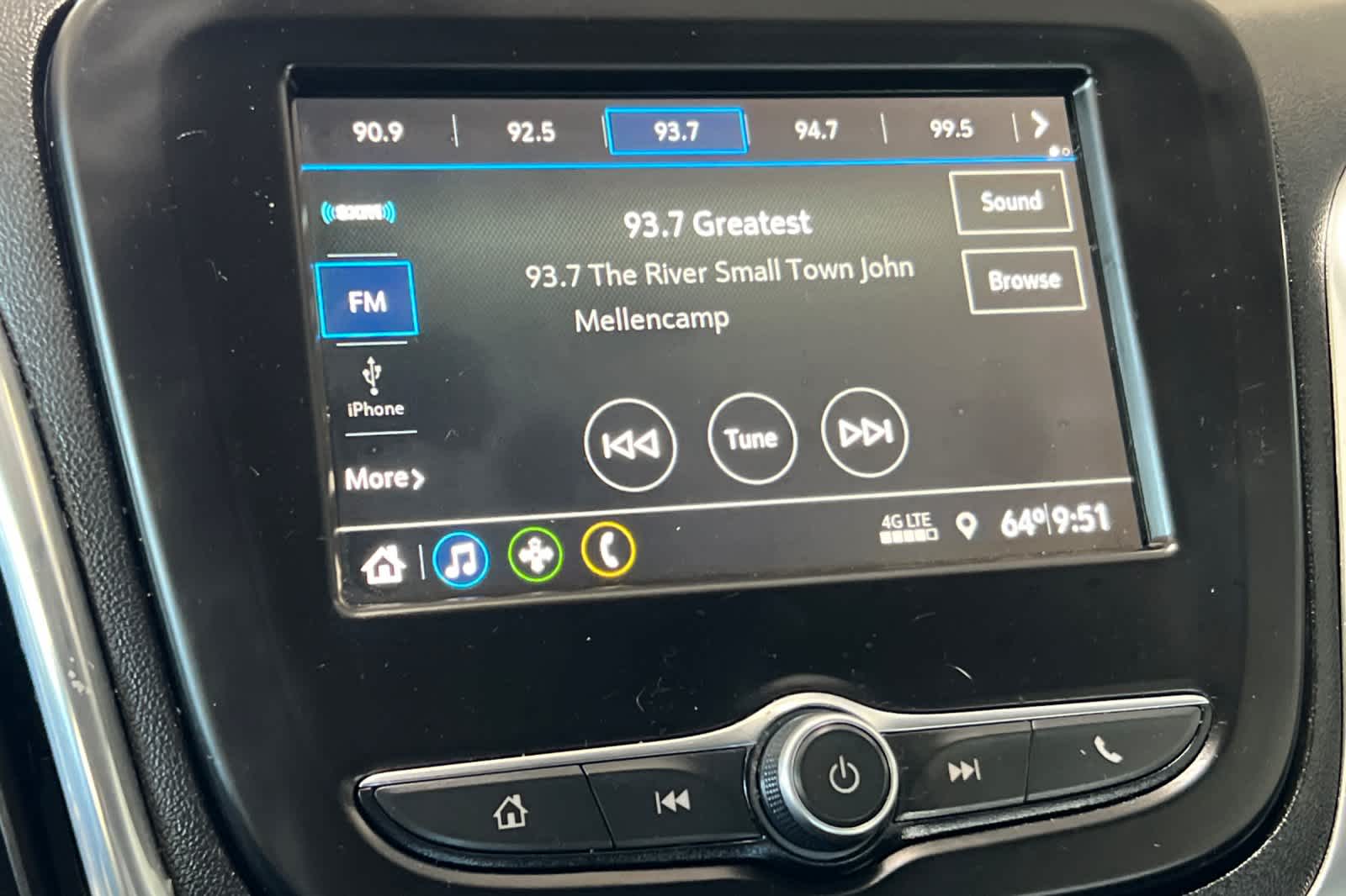 Thumbnail: 2019 Chevrolet Equinox - 19