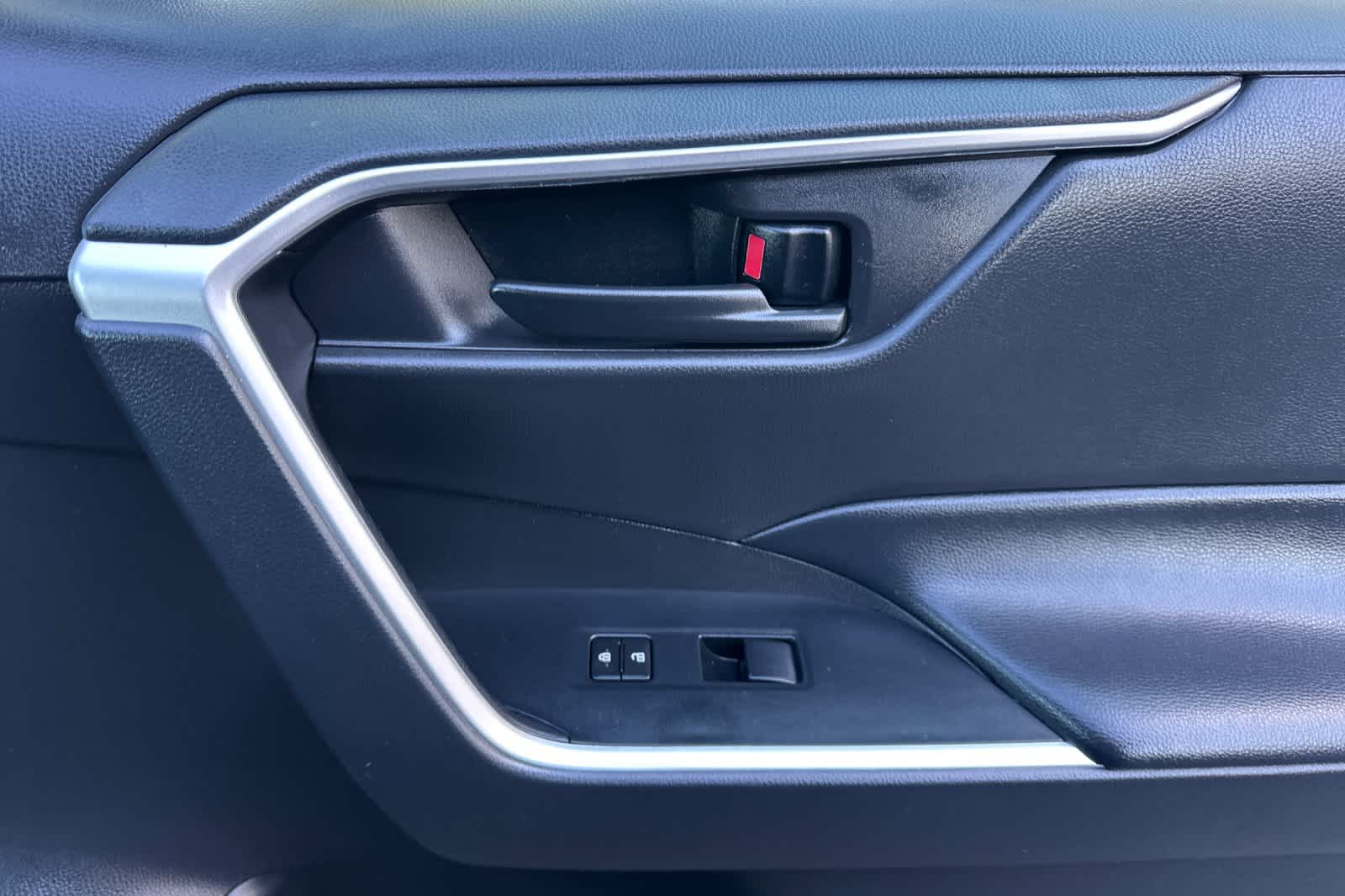 Thumbnail: 2024 Toyota RAV4 - 19