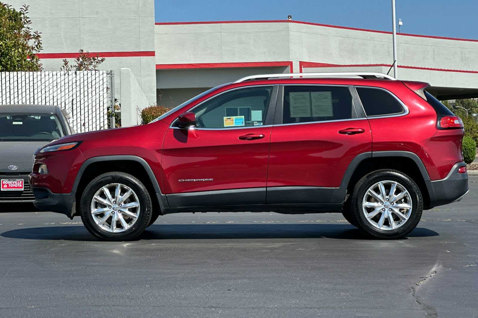 Thumbnail: 2014 Jeep Cherokee - 9