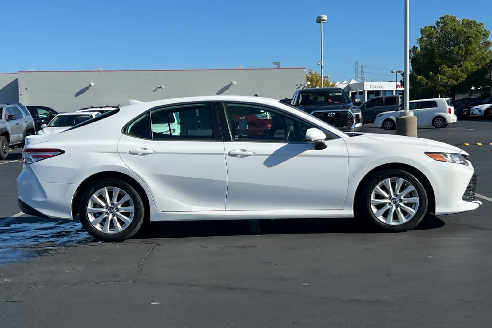 Thumbnail: 2019 Toyota Camry - 6