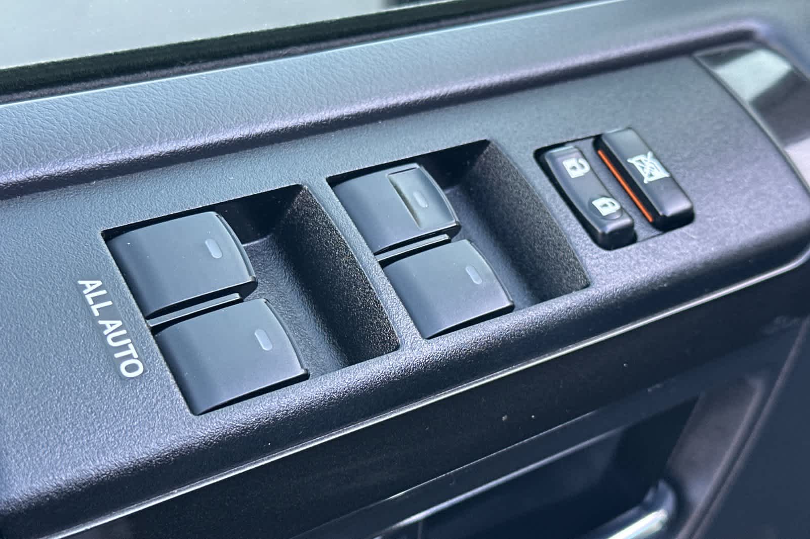 Thumbnail: 2024 Toyota 4Runner - 13