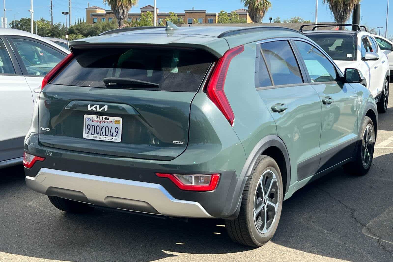 Thumbnail: 2023 Kia Niro - 2