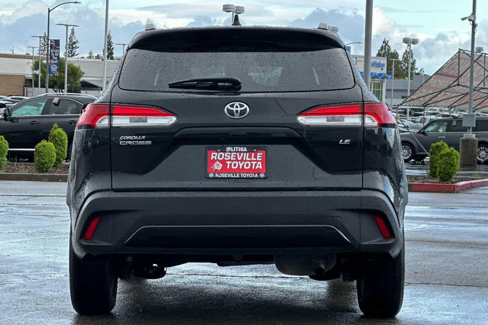 Thumbnail: 2022 Toyota Corolla Cross - 8