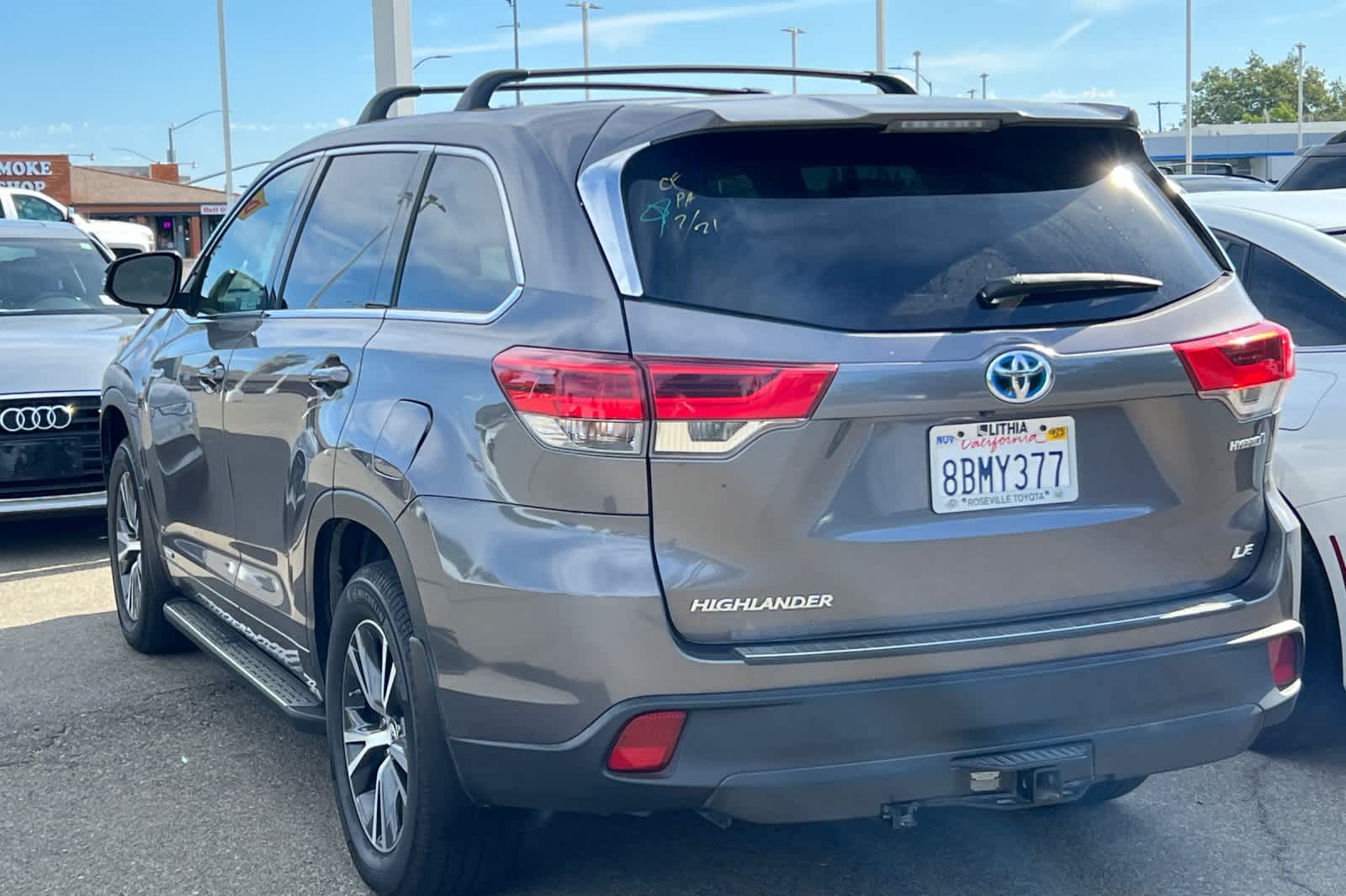 Thumbnail: 2017 Toyota Highlander - 4
