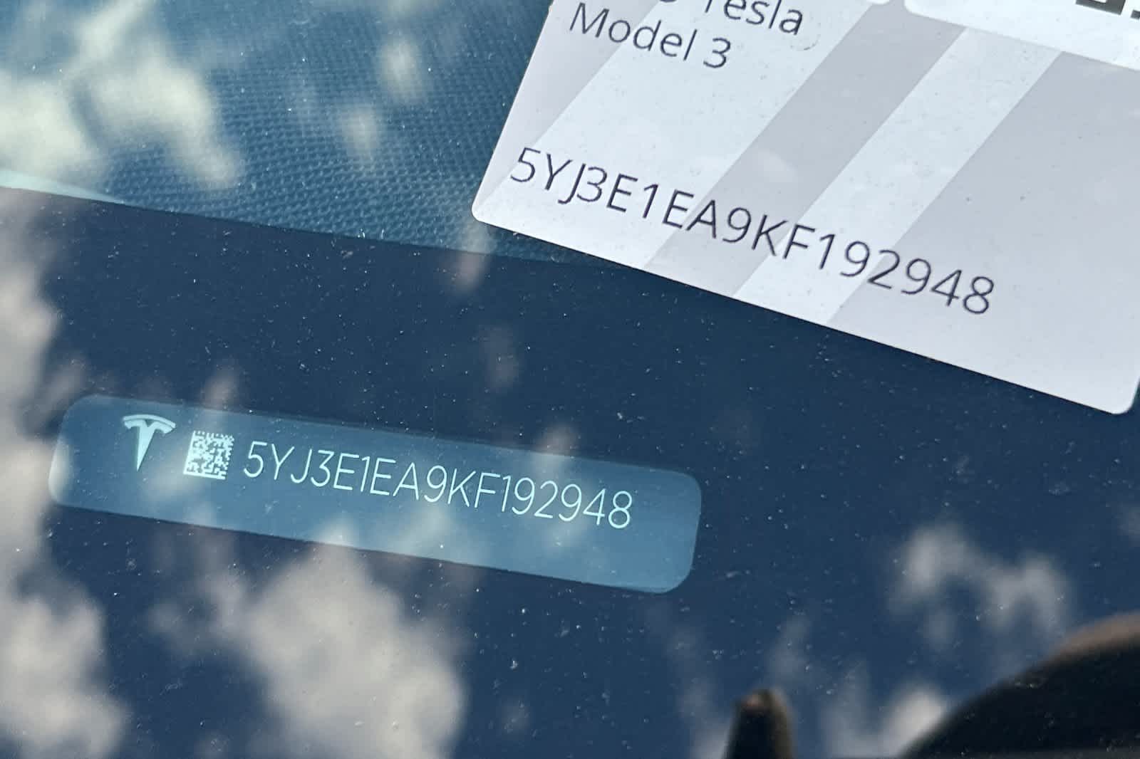 Thumbnail: 2019 Tesla Model 3 - 22