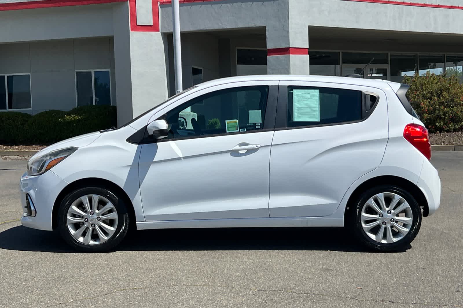 Thumbnail: 2017 Chevrolet Spark - 9