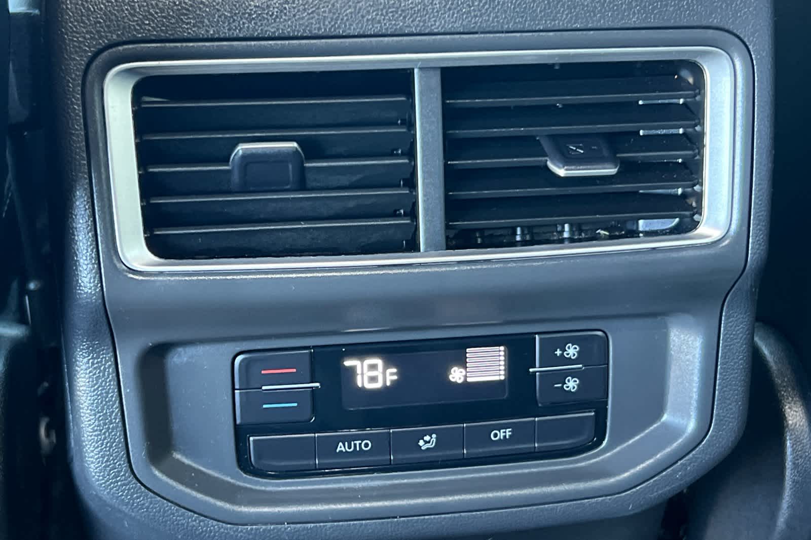 Thumbnail: 2024 Volkswagen Atlas - 14