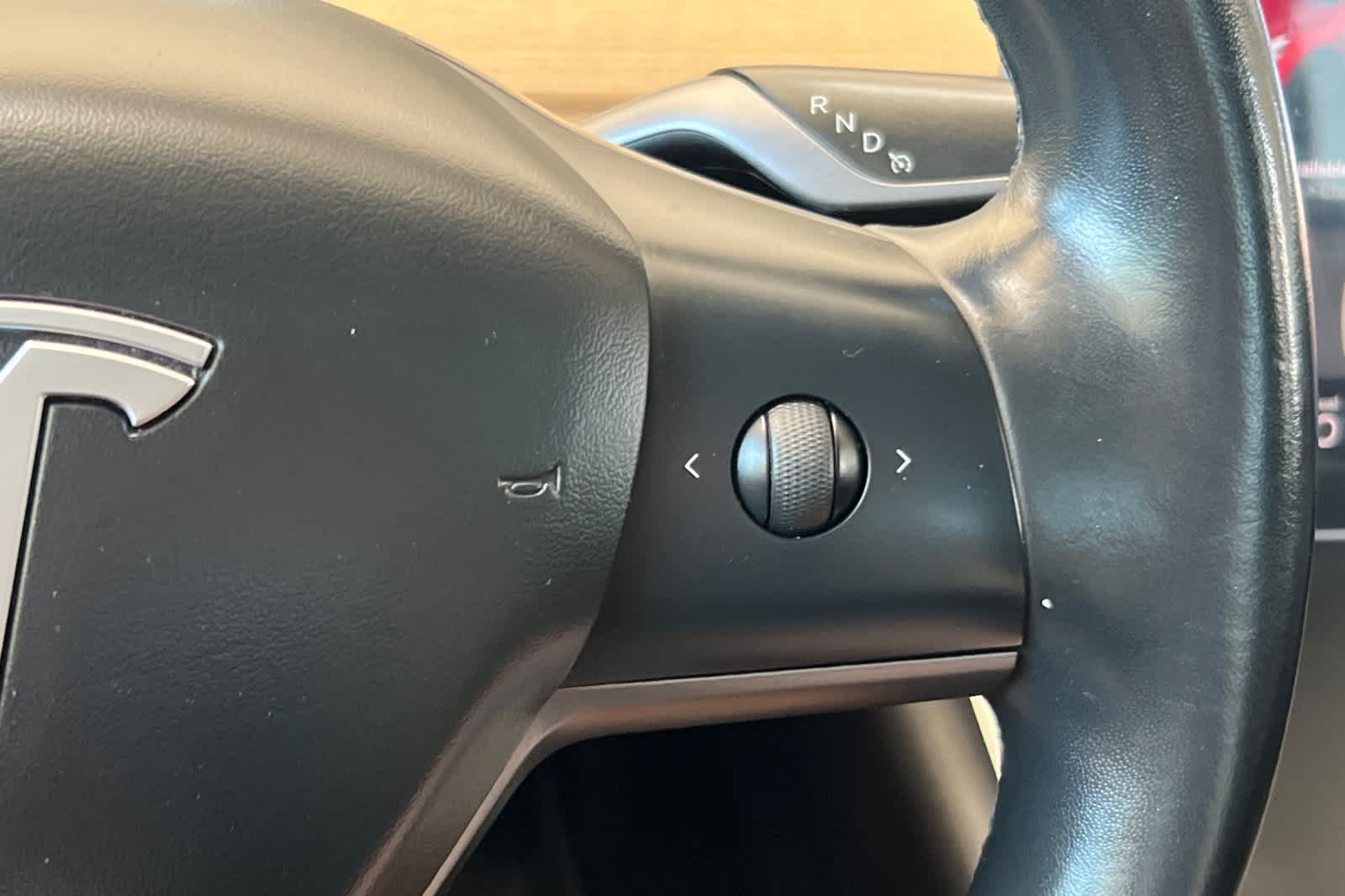 Thumbnail: 2018 Tesla Model 3 - 26