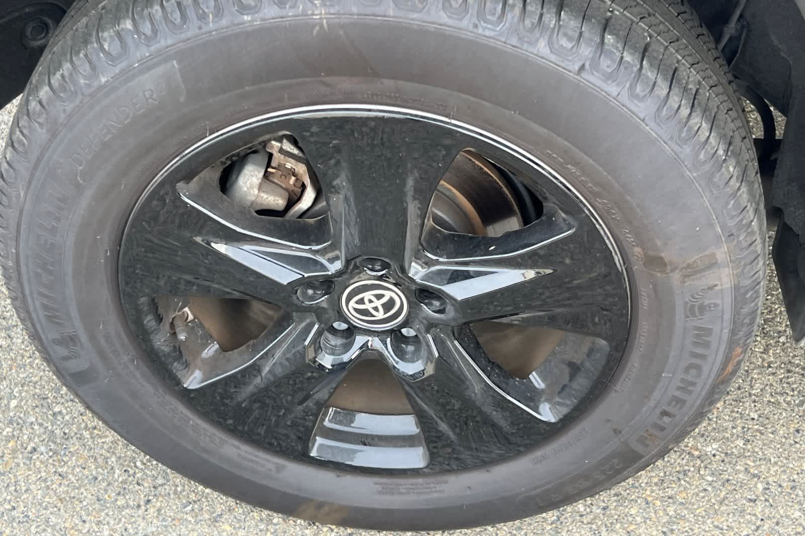 Thumbnail: 2024 Toyota RAV4 - 17