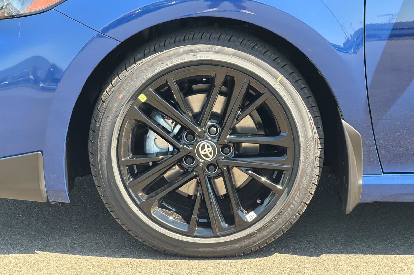 Thumbnail: 2026 Toyota Camry - 31